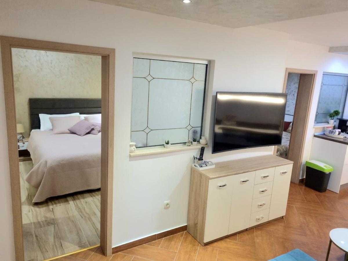 Apartments Luxury Oasis Makarska Exterior photo